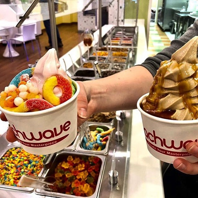 Peachwave Frozen Yogurt & Gelato Ocala / Marion County Florida